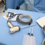 Cirurgia minimamente invasiva para tratar próstata aumentada com técnicas como HoLEP ou Rezum. Ambiente moderno e seguro.